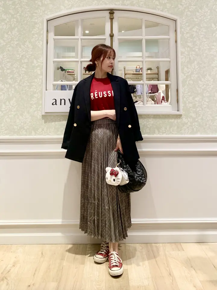 ANY MIHO コーディネート画像