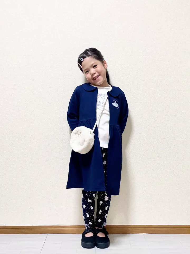 ANY MIKA コーディネート画像