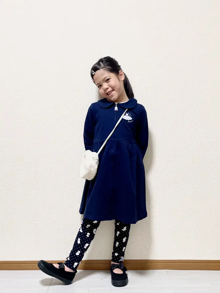 ANY MIKA コーディネート画像