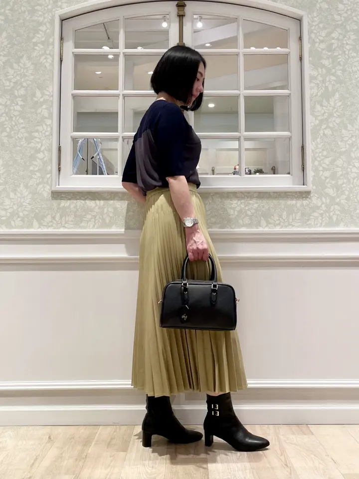 ANY SIS MIKA コーディネート画像