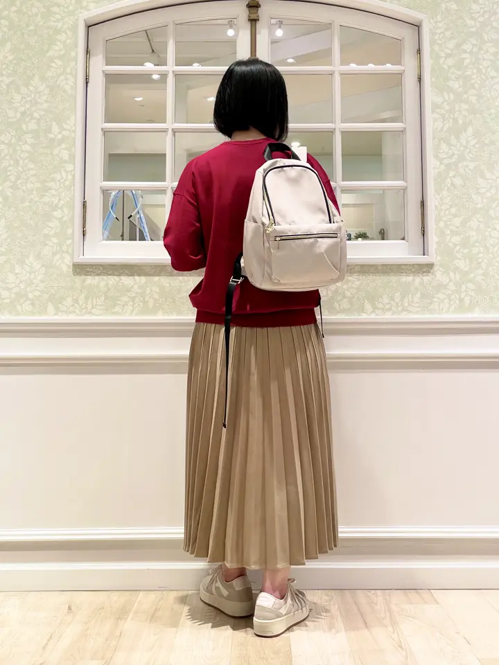 ANY MIKA コーディネート画像