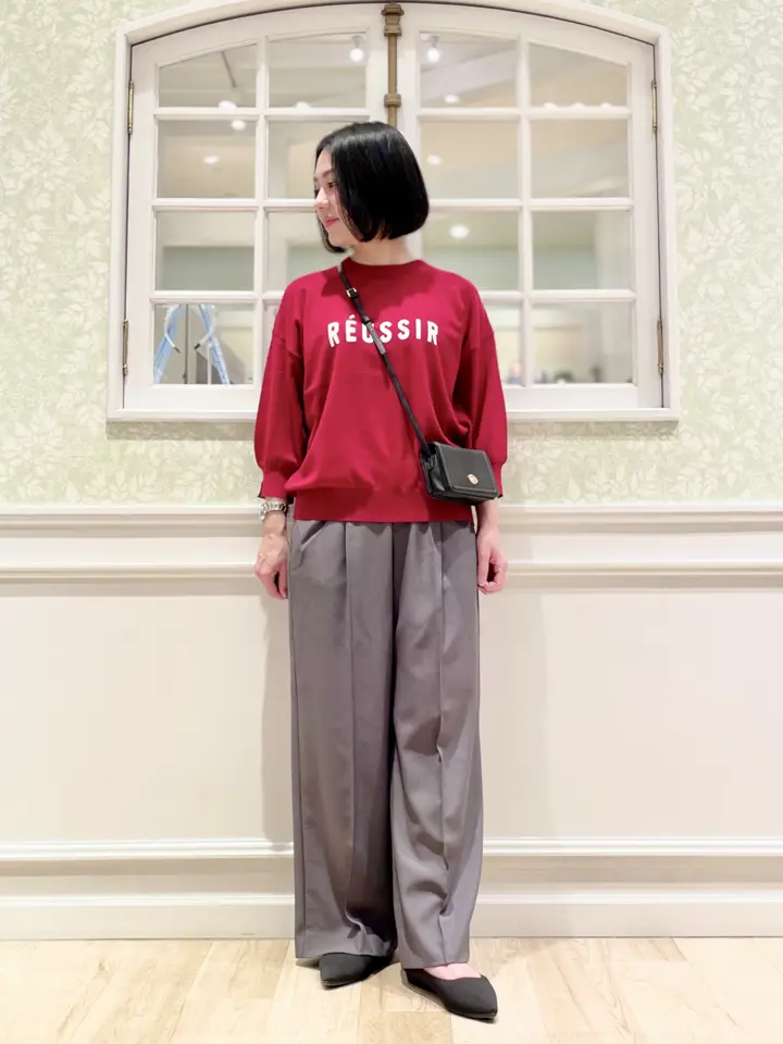 ANY MIKA コーディネート画像