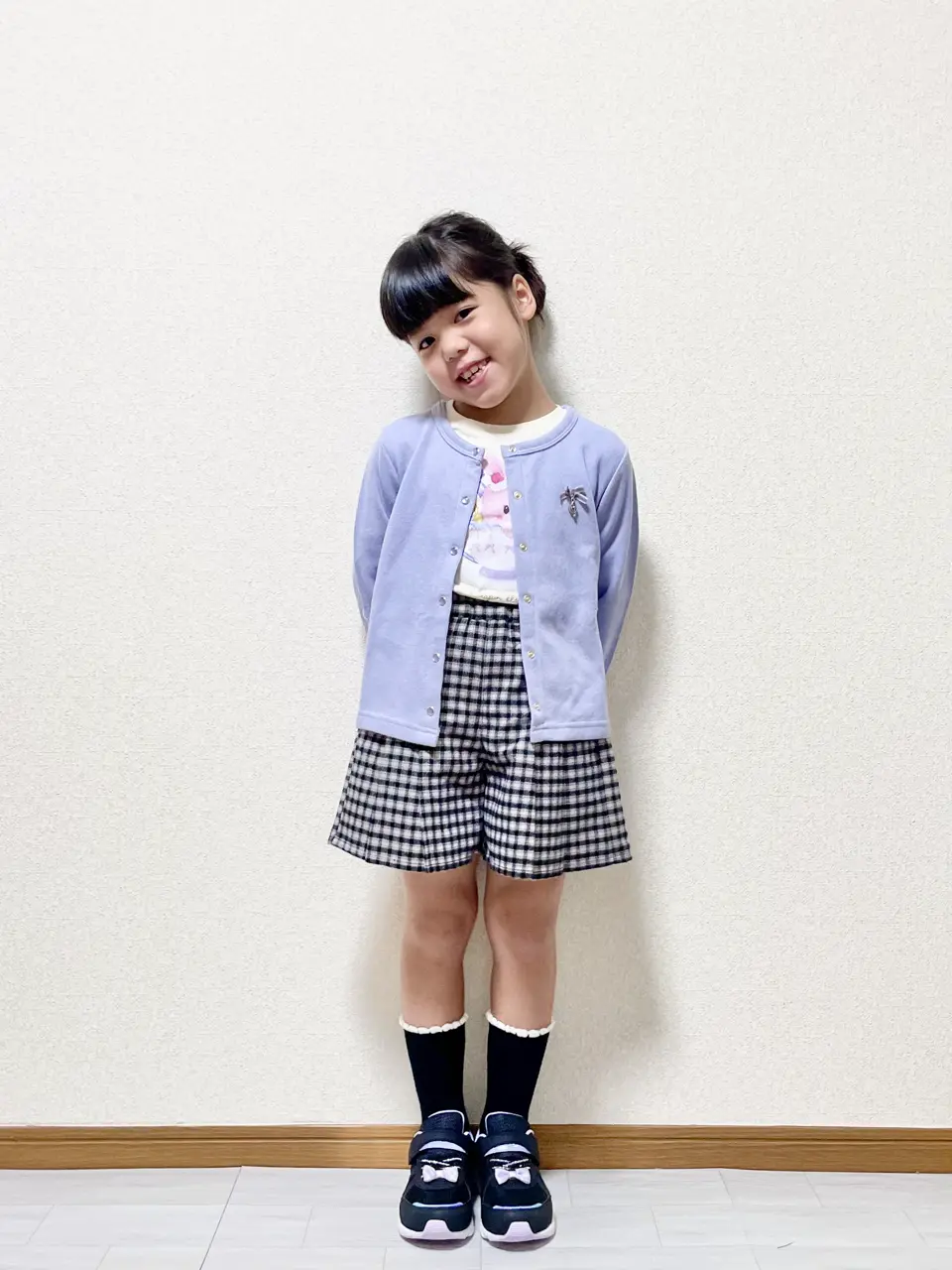 ANY MIKA コーディネート画像