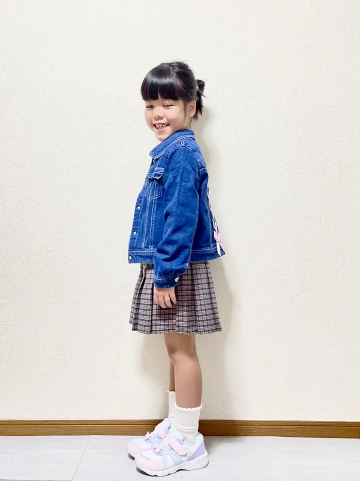 ANY MIKA コーディネート画像