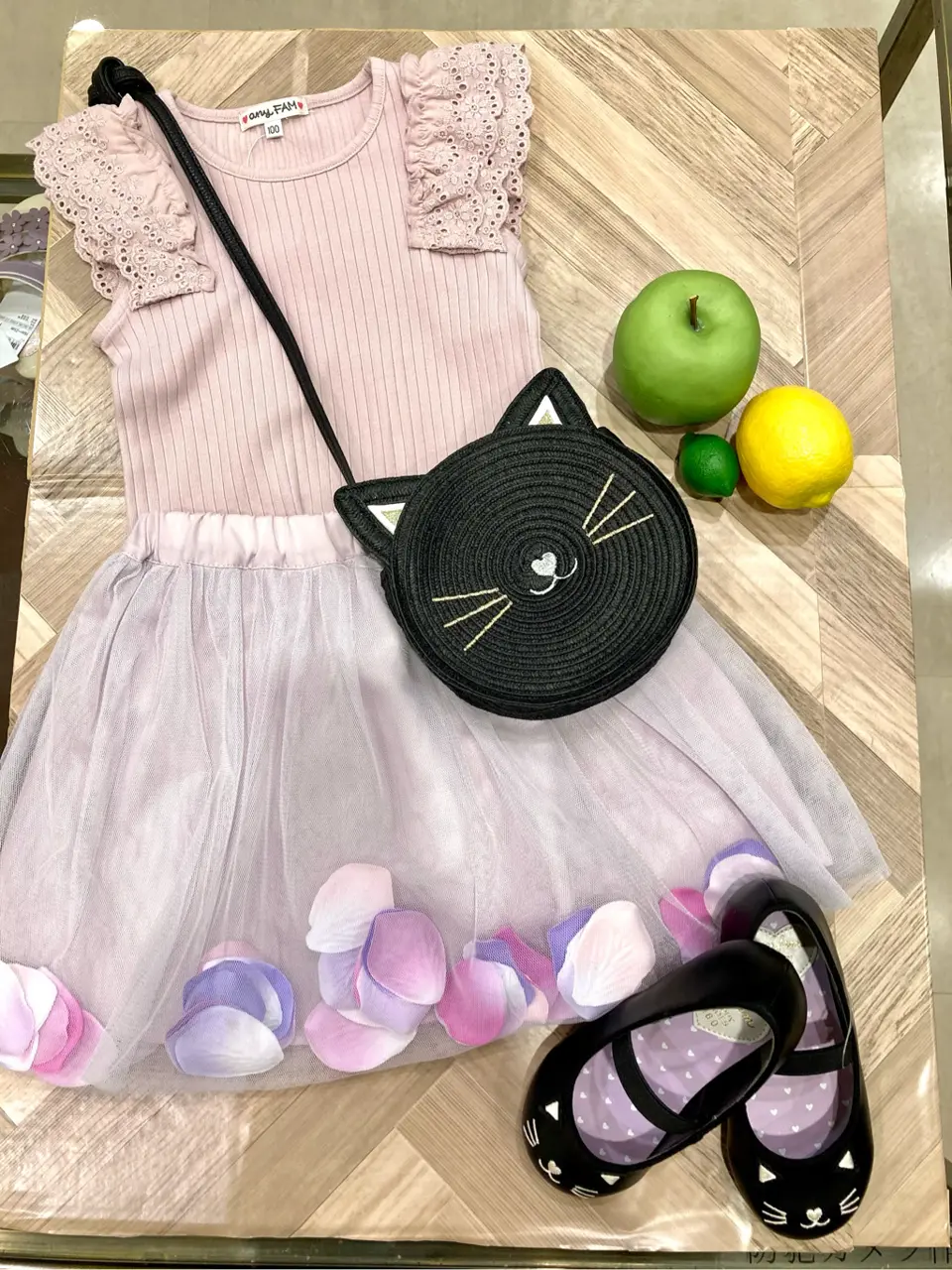 ANY 杉原 コーディネート画像