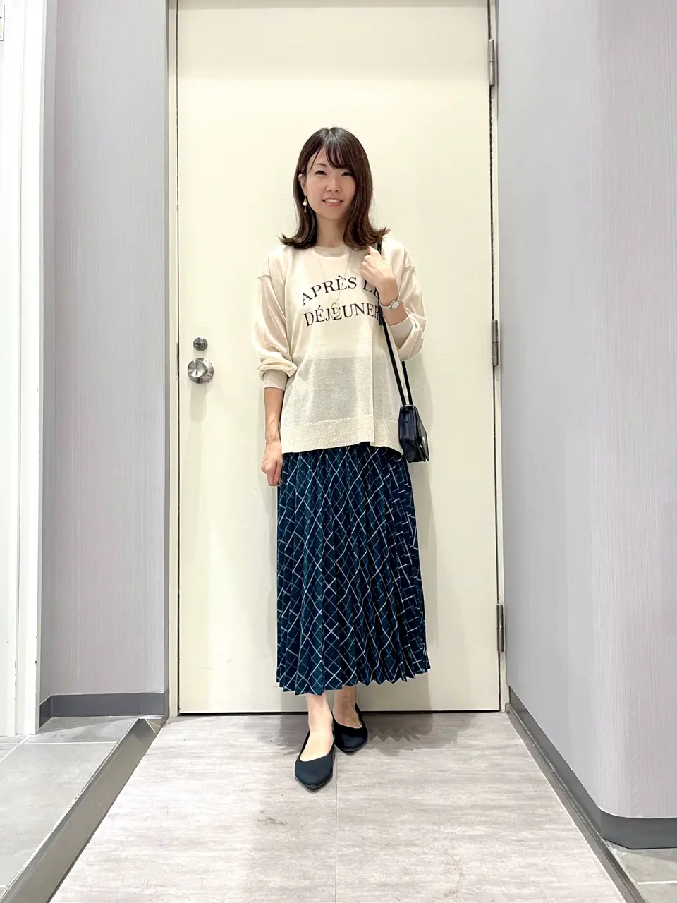 ANY 金井 コーディネート画像