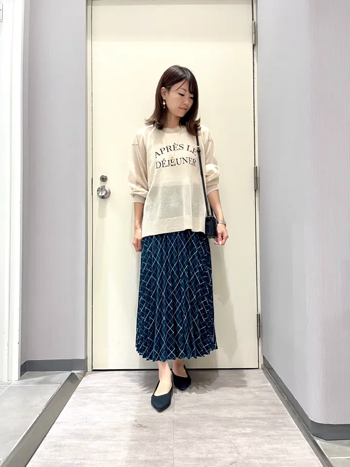 ANY 金井 コーディネート画像