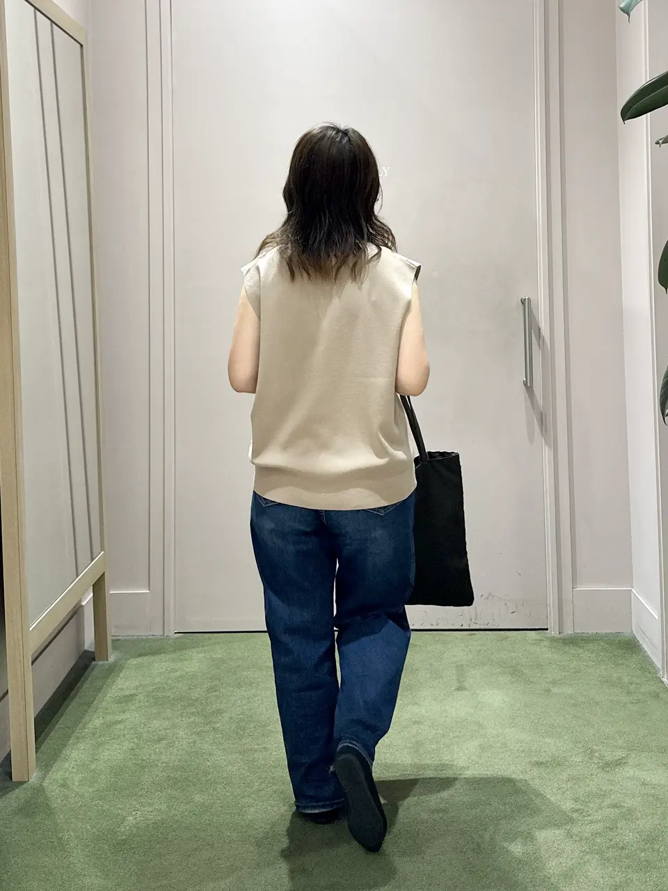 ANY フジコ コーディネート画像