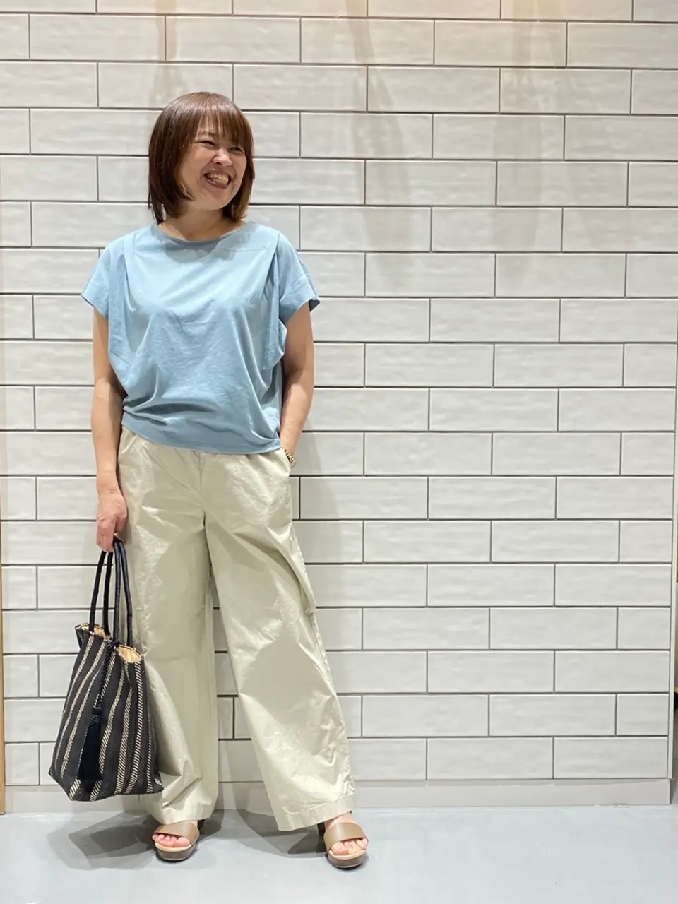 ANY iku コーディネート画像