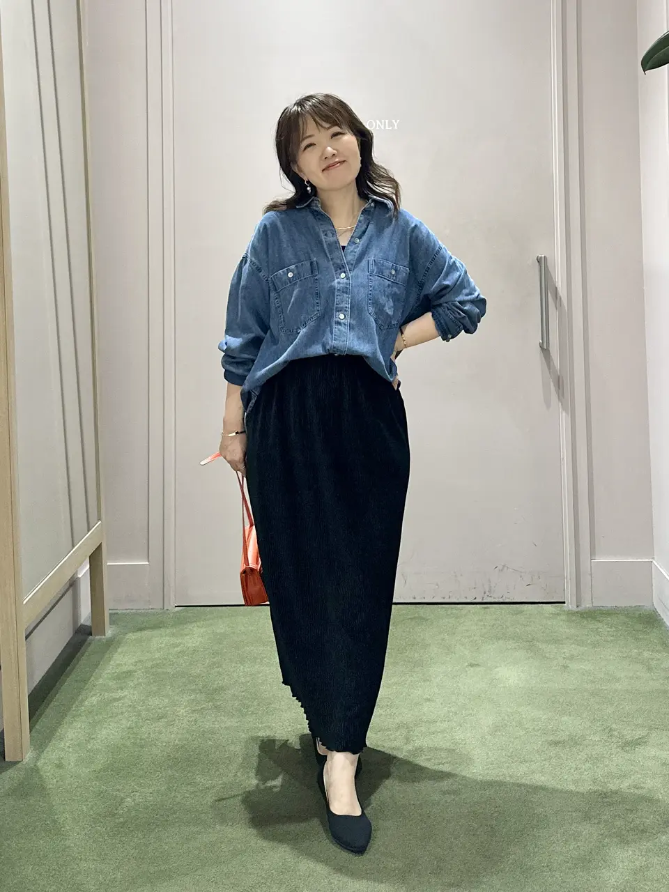 ANY フジコ コーディネート画像