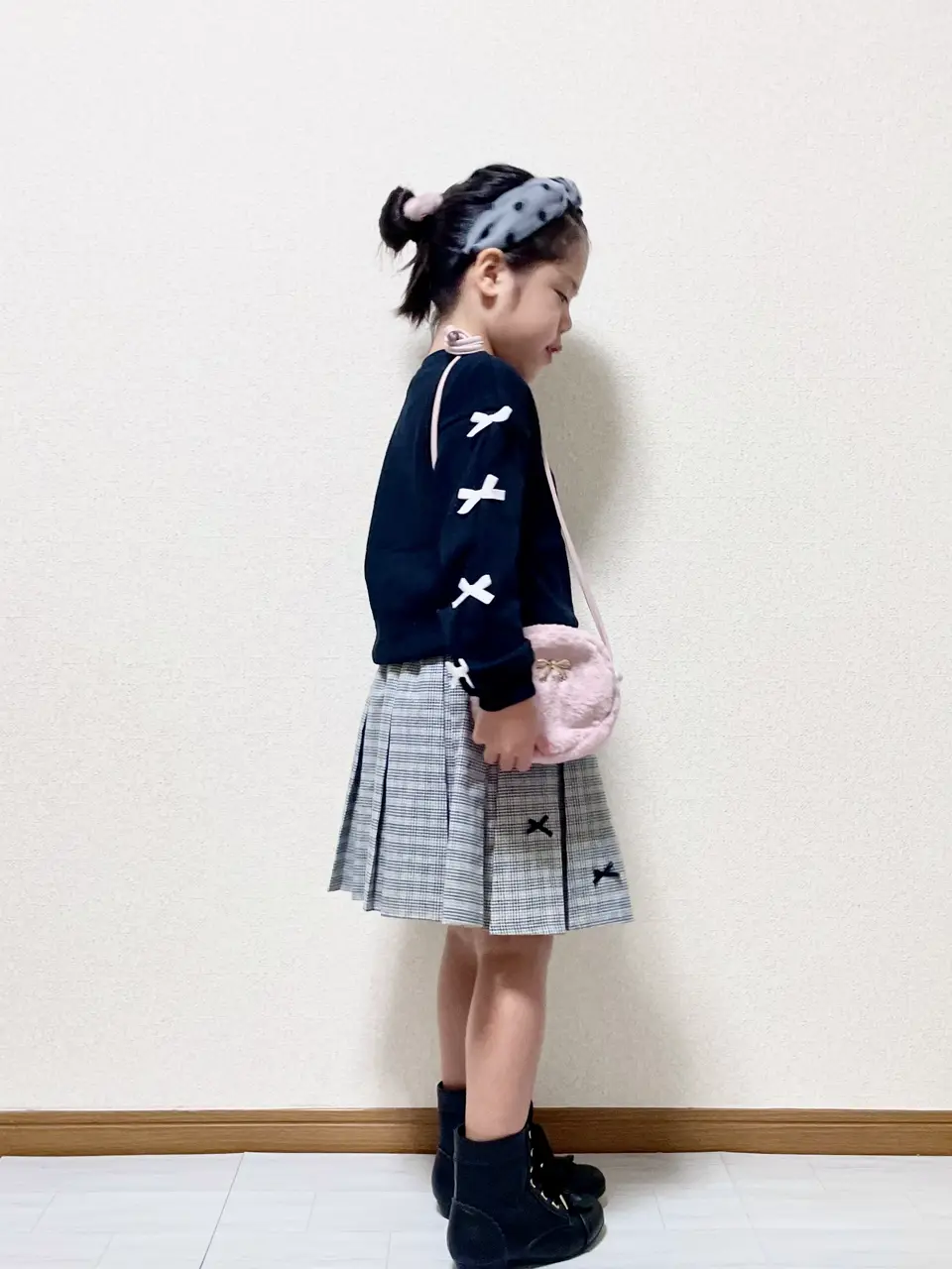 ANY MIKA コーディネート画像