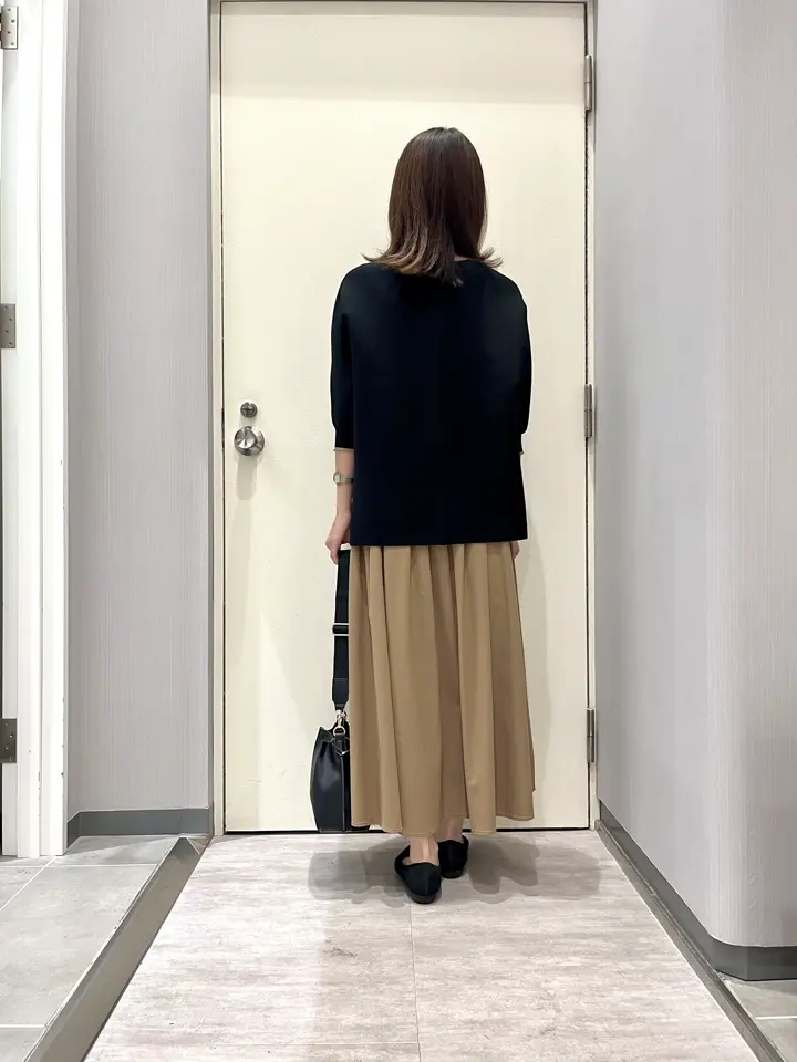 ANY 金井 コーディネート画像