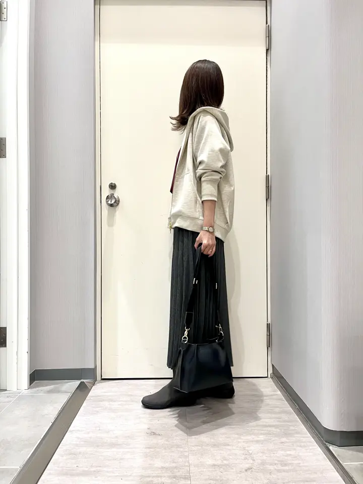 ANY 金井 コーディネート画像