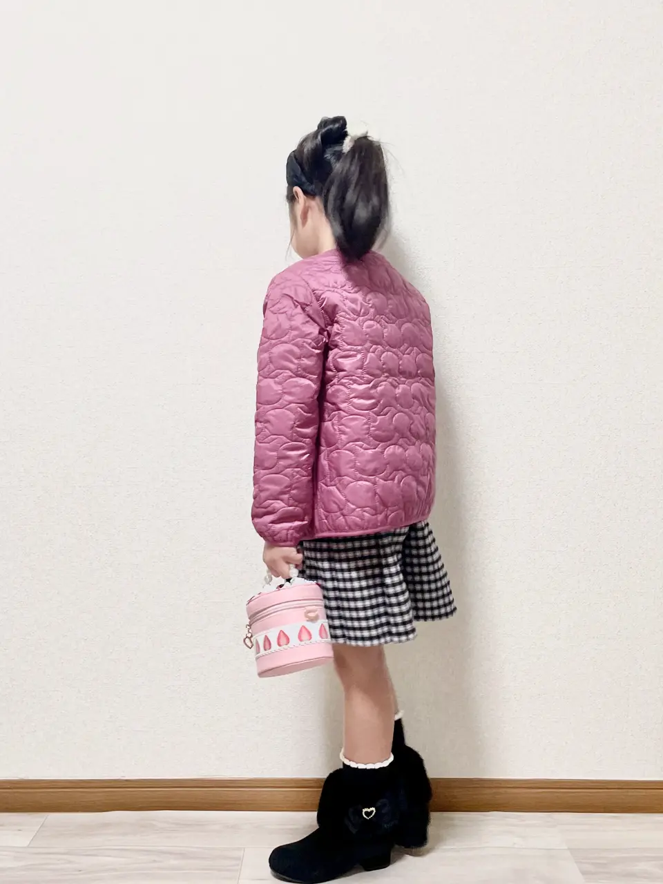 ANY MIKA コーディネート画像