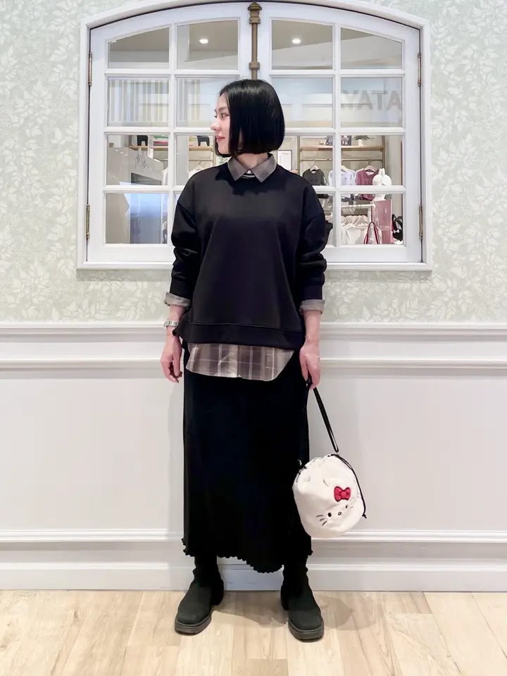 ANY MIKA コーディネート画像