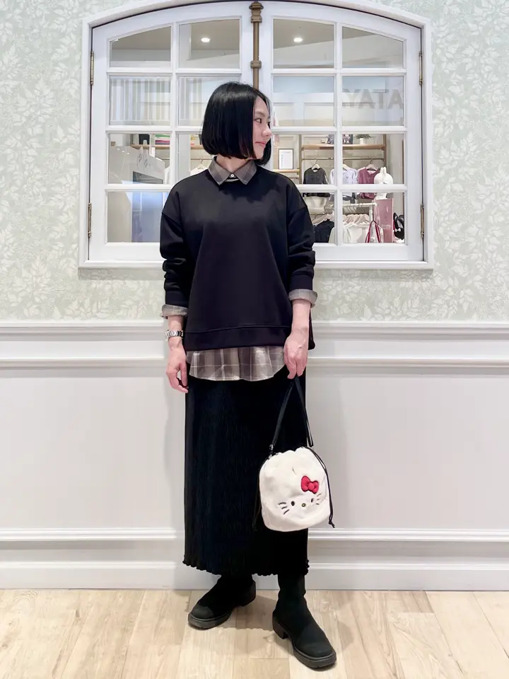 ANY MIKA コーディネート画像