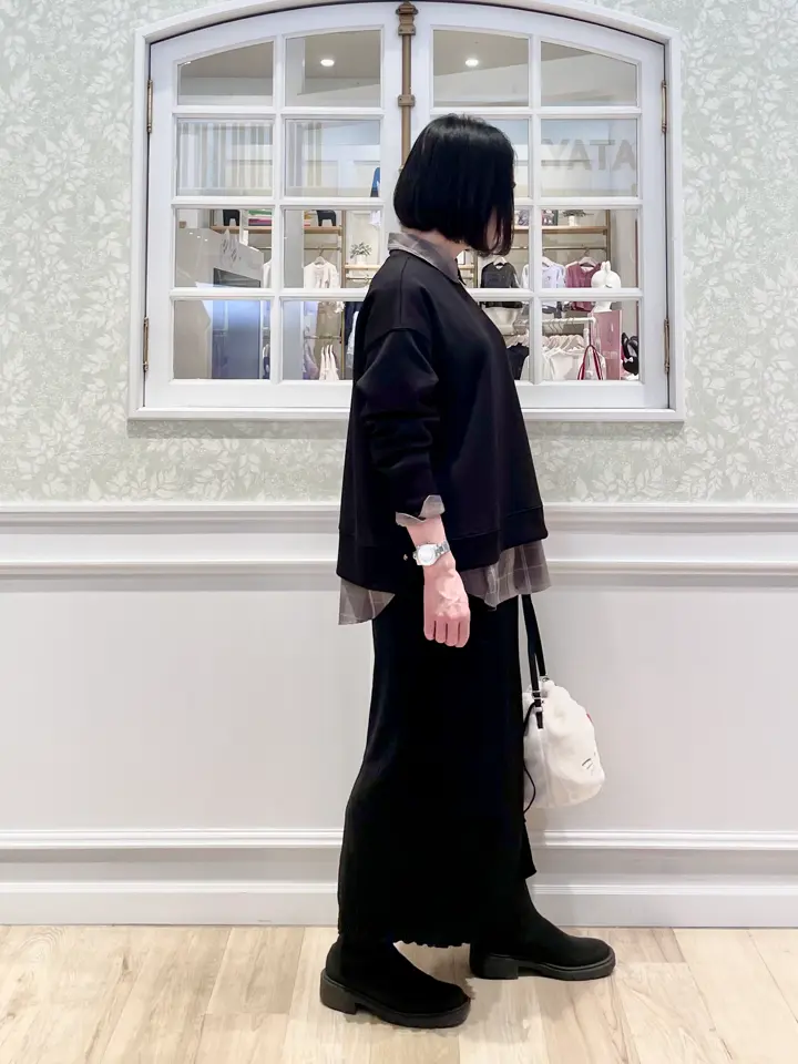 ANY MIKA コーディネート画像