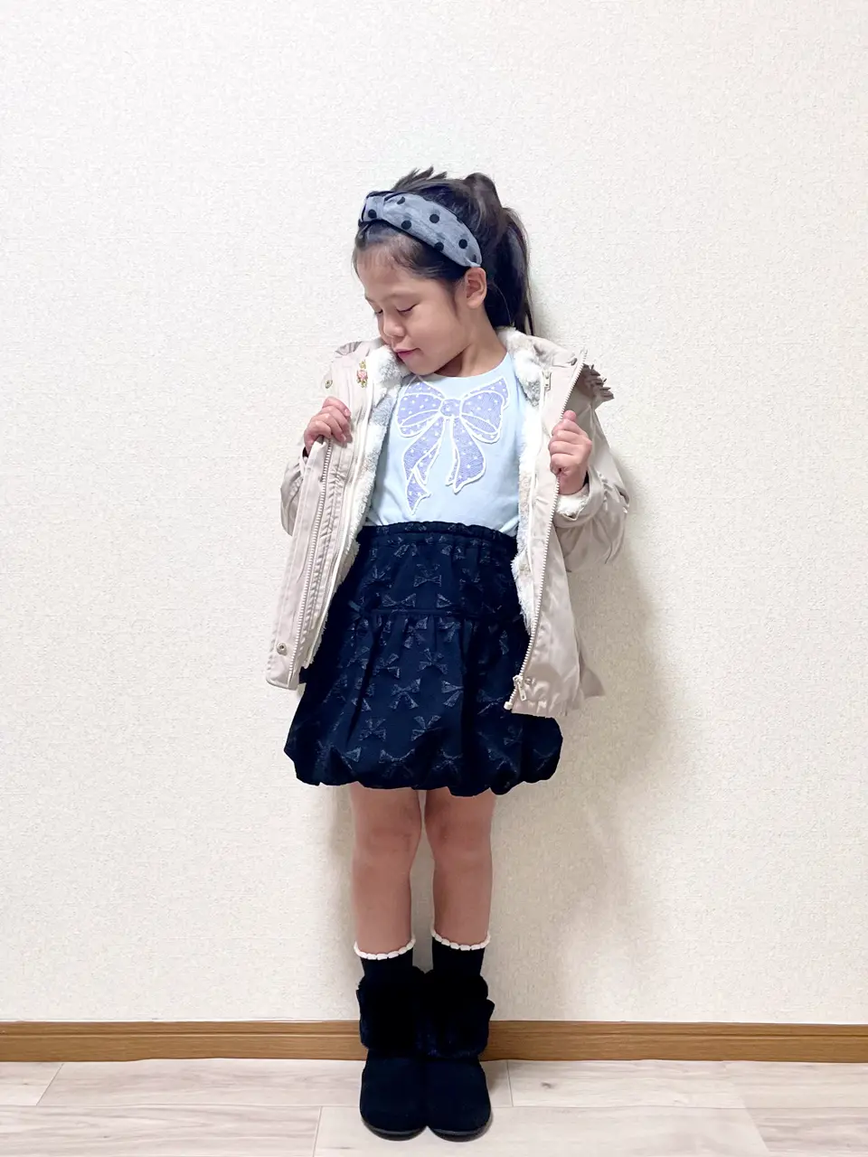 ANY MIKA コーディネート画像