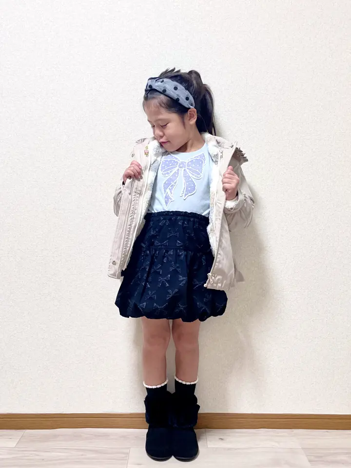 ANY MIKA コーディネート画像