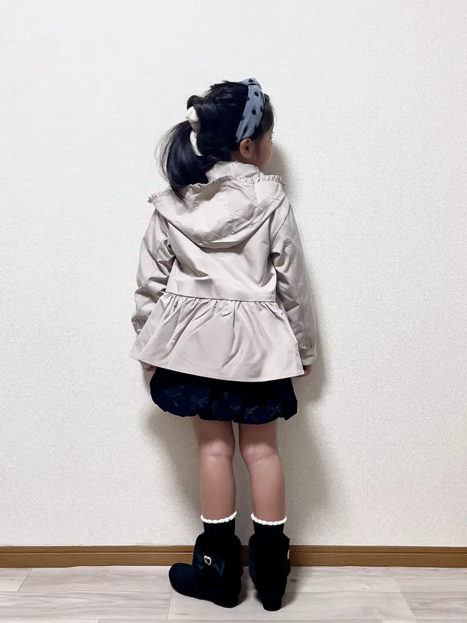 ANY MIKA コーディネート画像