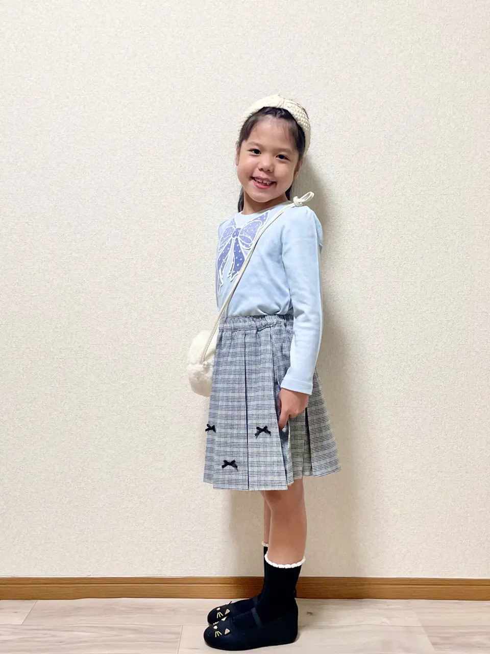 ANY MIKA コーディネート画像