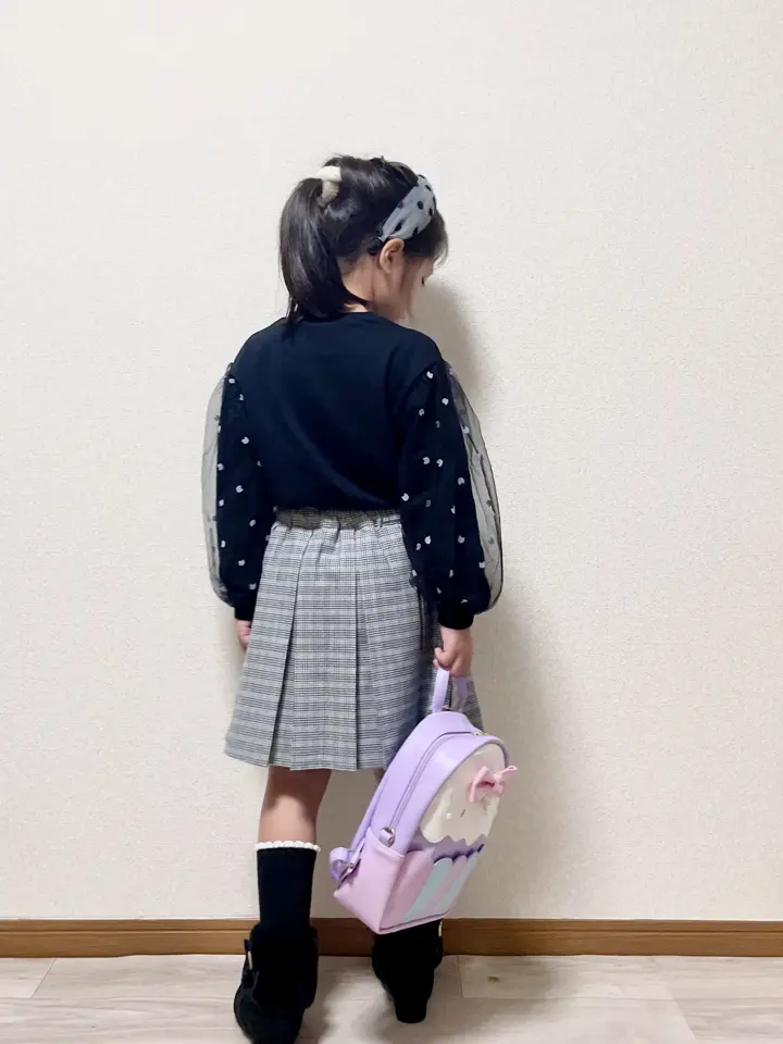 ANY MIKA コーディネート画像