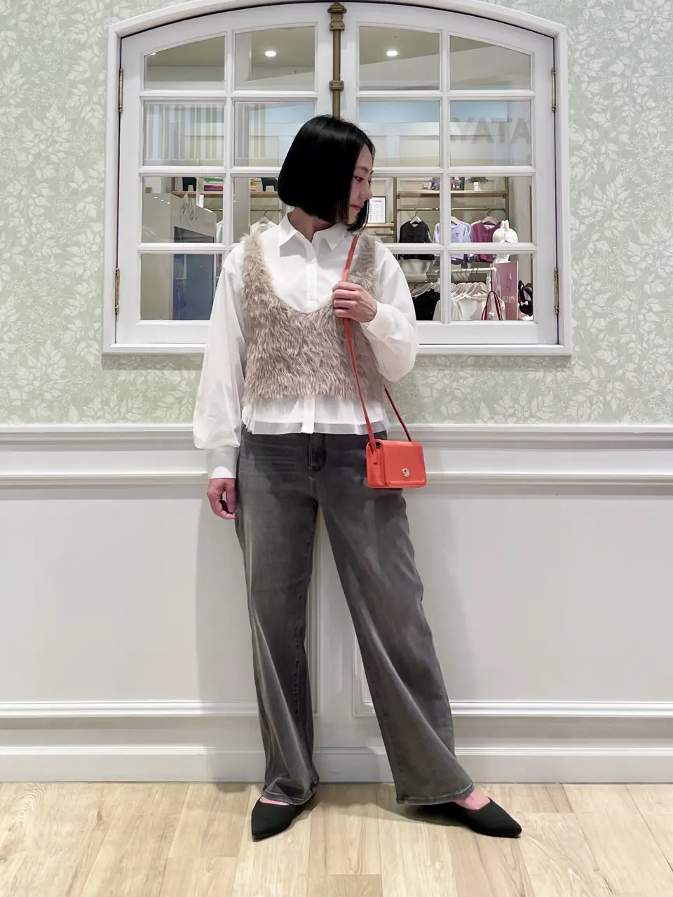 ANY MIKA コーディネート画像