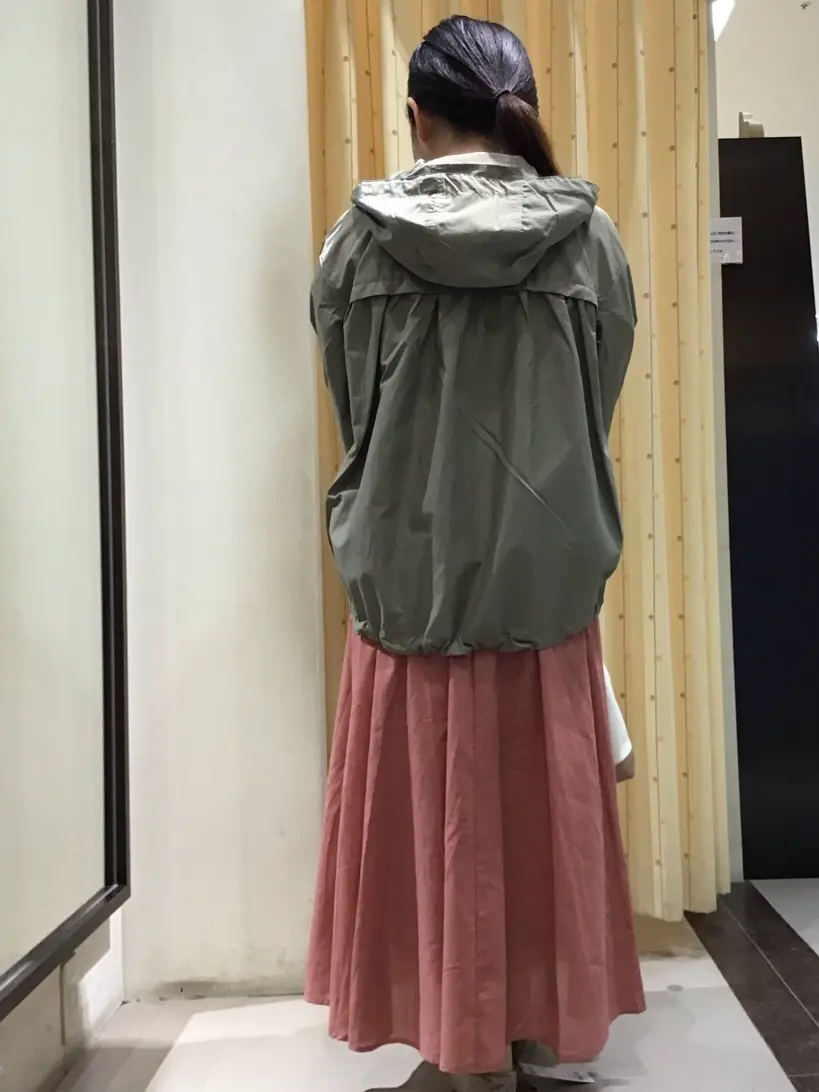 ANY 林 コーディネート画像