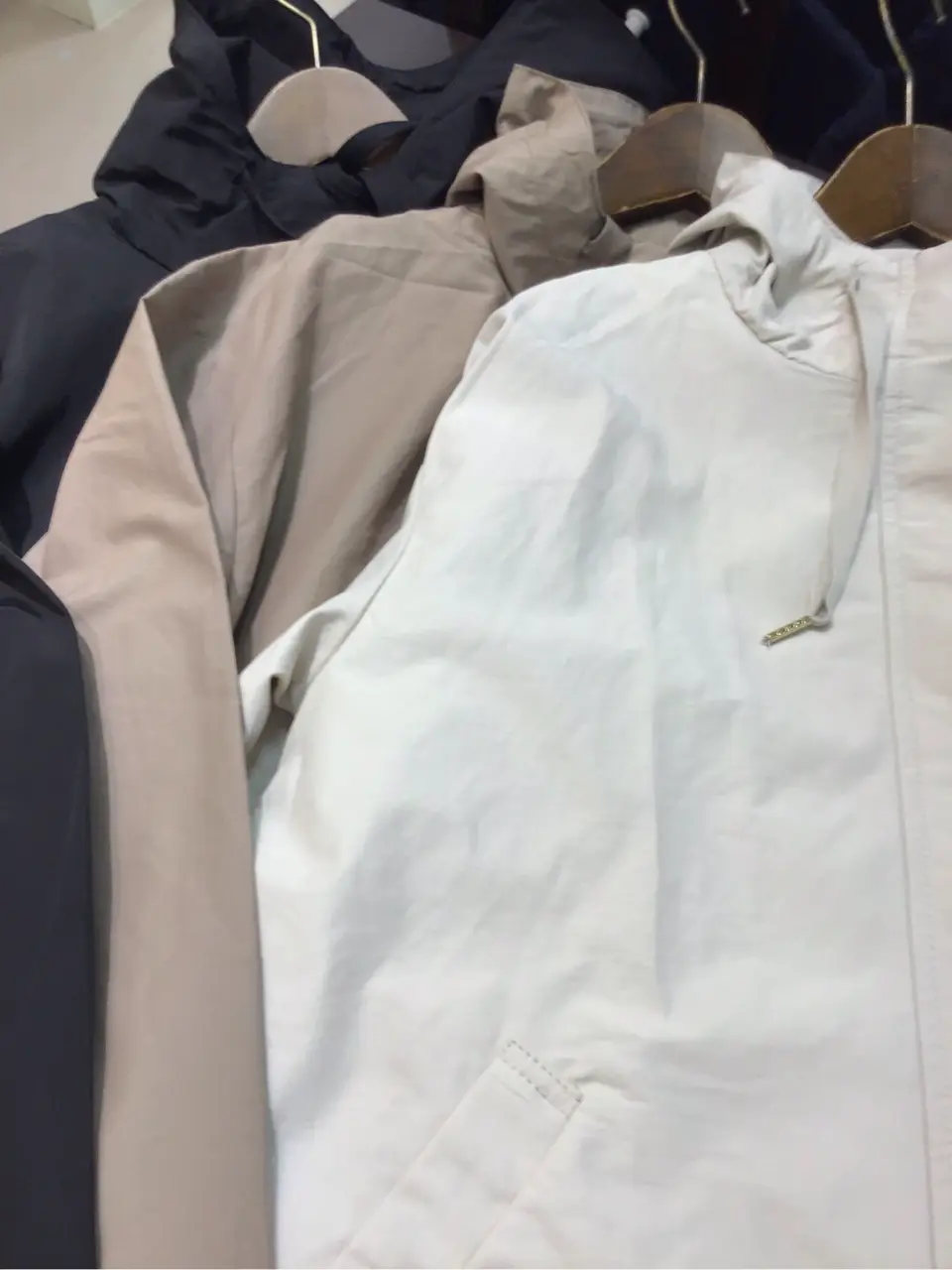 ANY 林 コーディネート画像