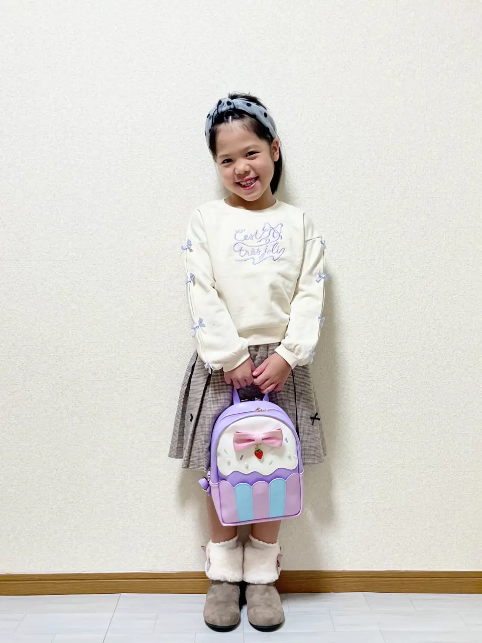 ANY MIKA コーディネート画像