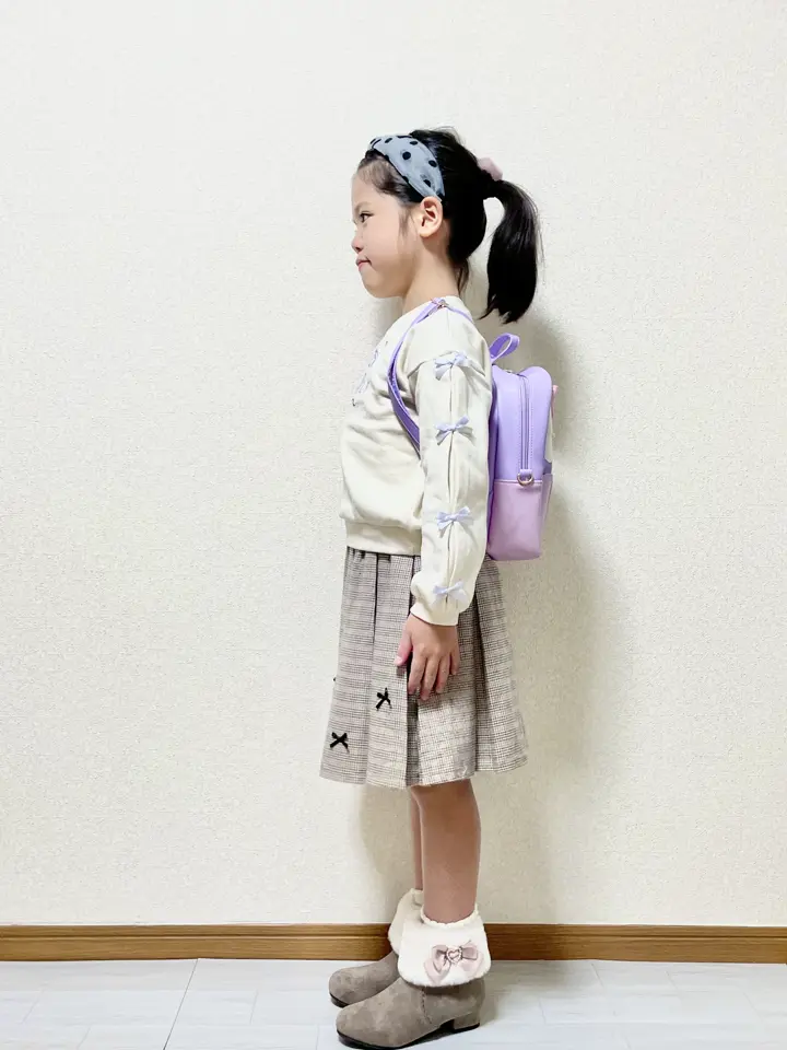 ANY MIKA コーディネート画像