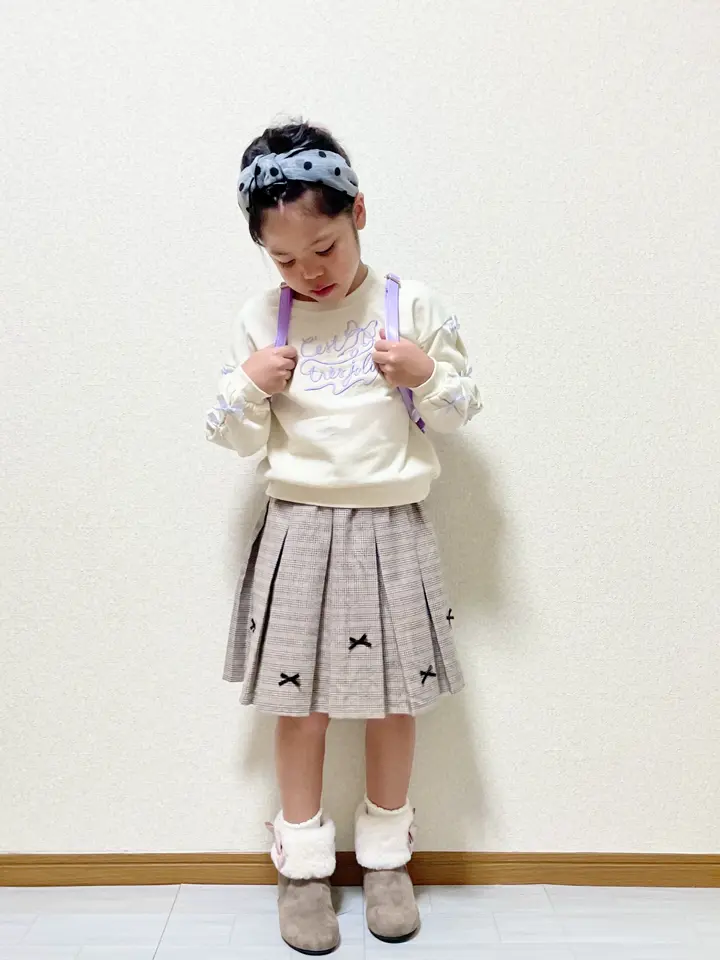 ANY MIKA コーディネート画像