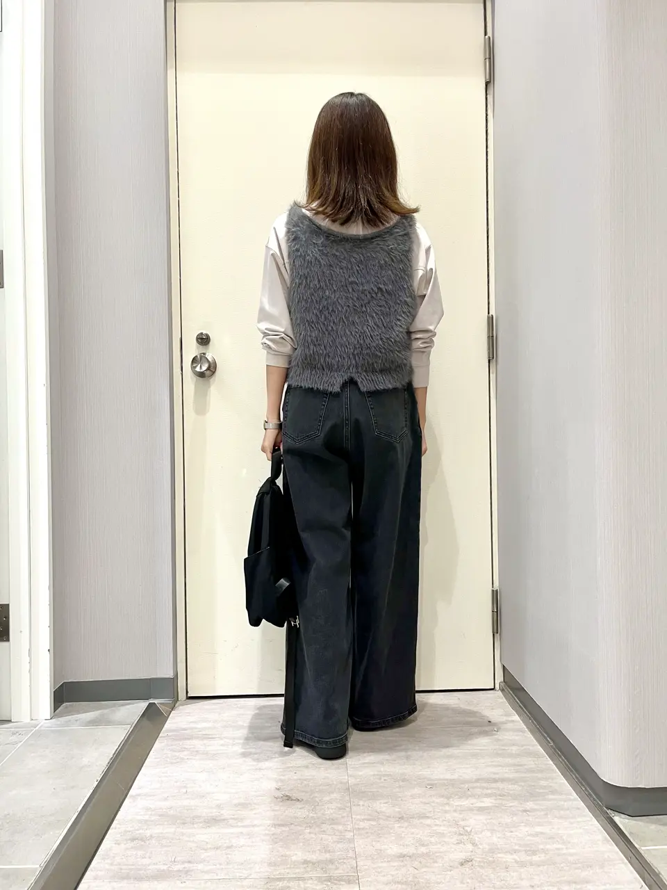 ANY 金井 コーディネート画像