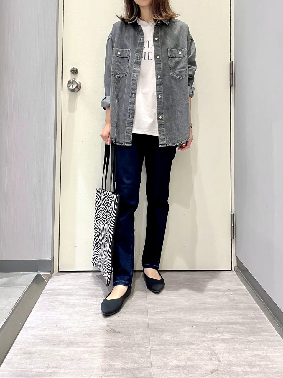 ANY 金井 コーディネート画像