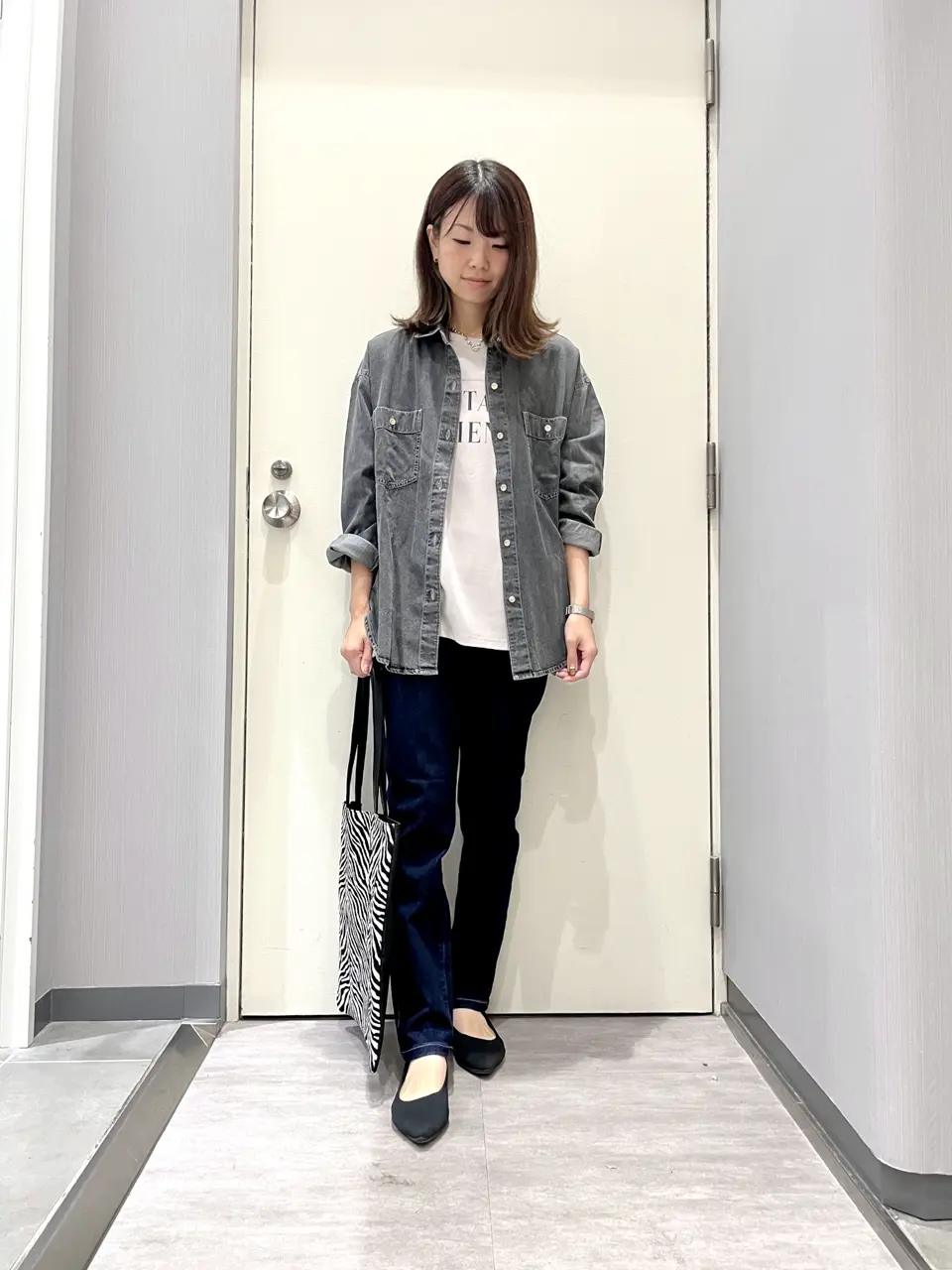 ANY 金井 コーディネート画像