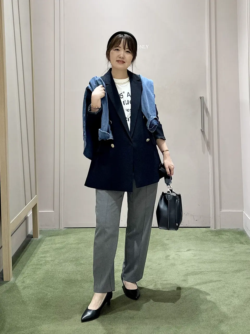 ANY フジコ コーディネート画像