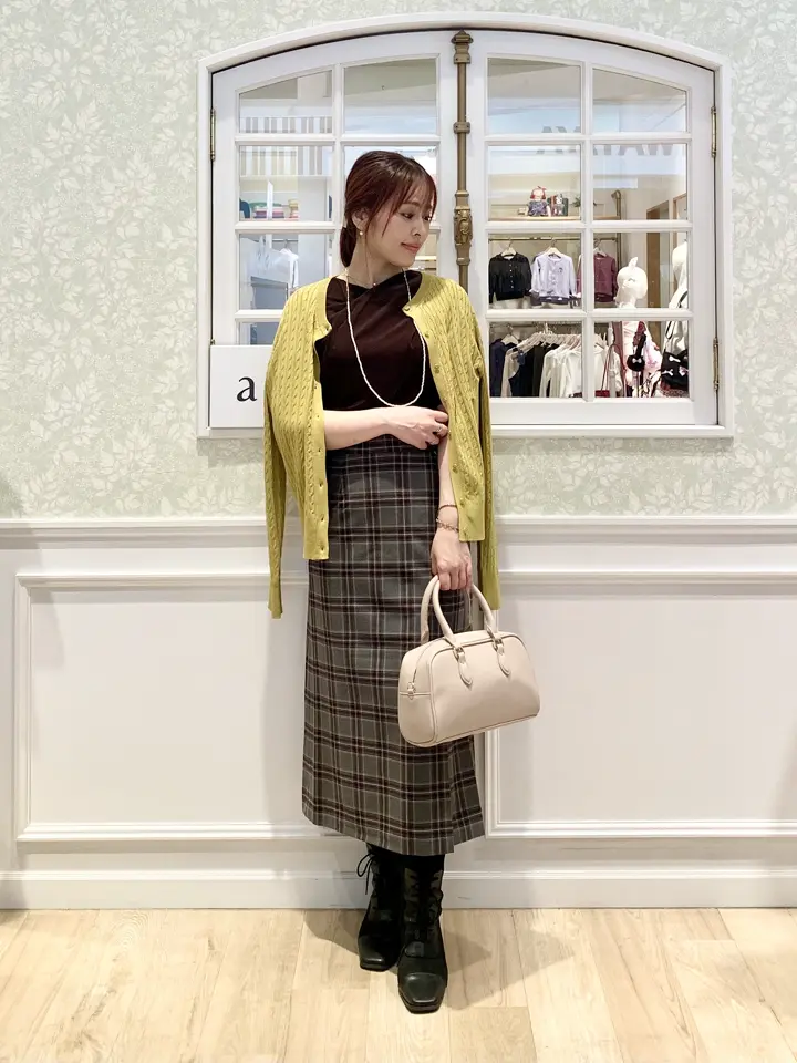 ANY SIS MIHO コーディネート画像