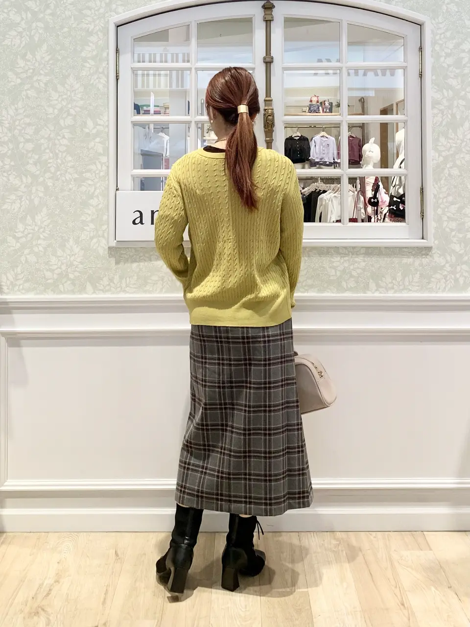 ANY SIS MIHO コーディネート画像