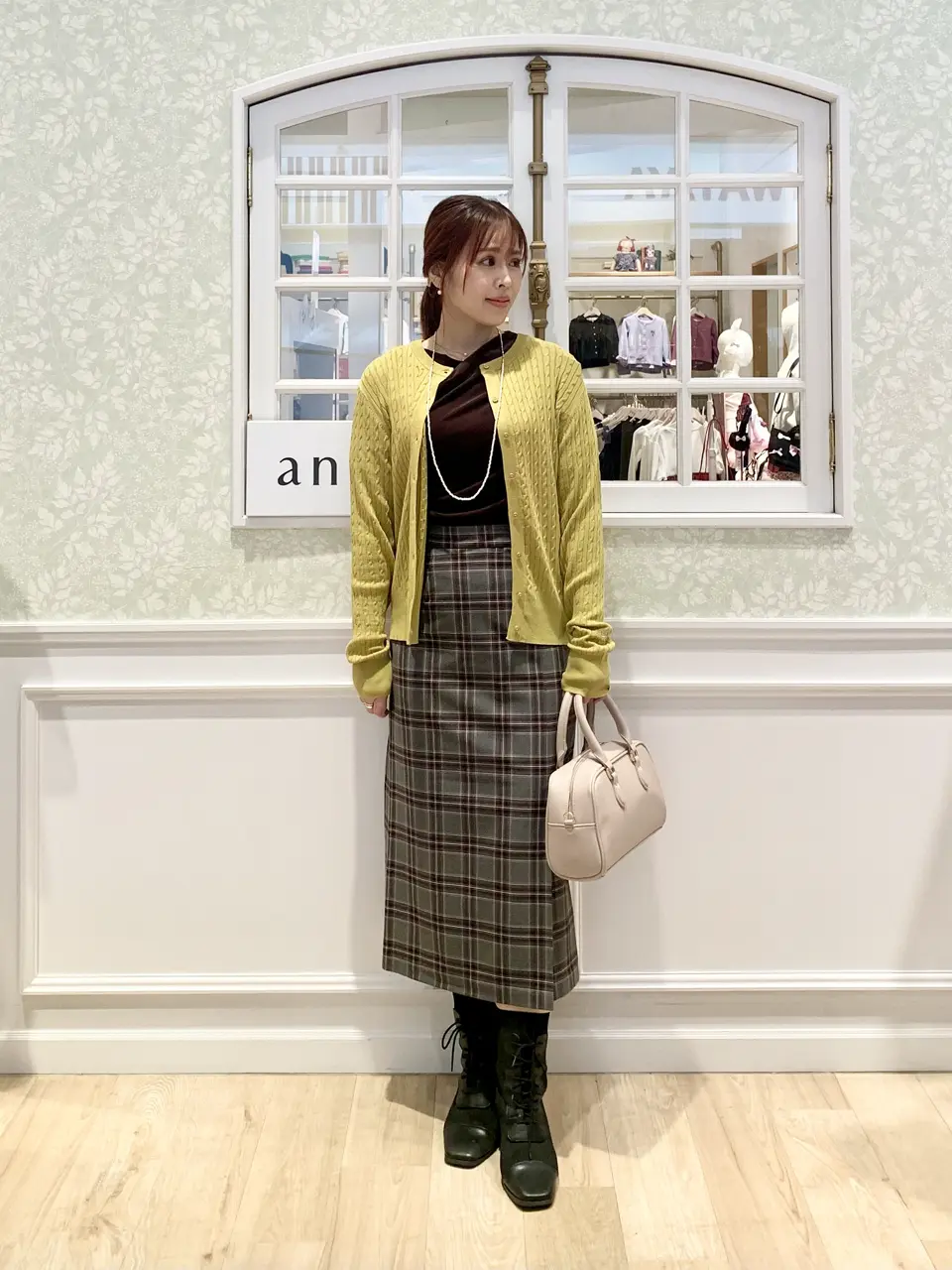 ANY SIS MIHO コーディネート画像