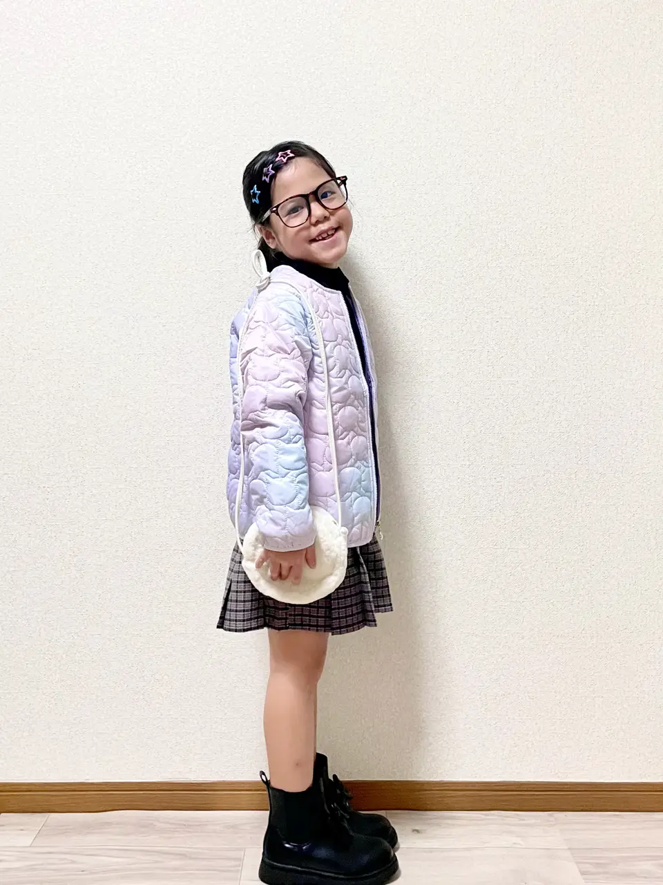 ANY MIKA コーディネート画像