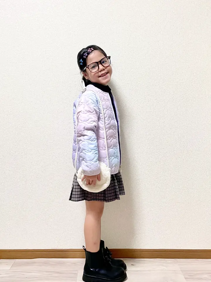 ANY MIKA コーディネート画像