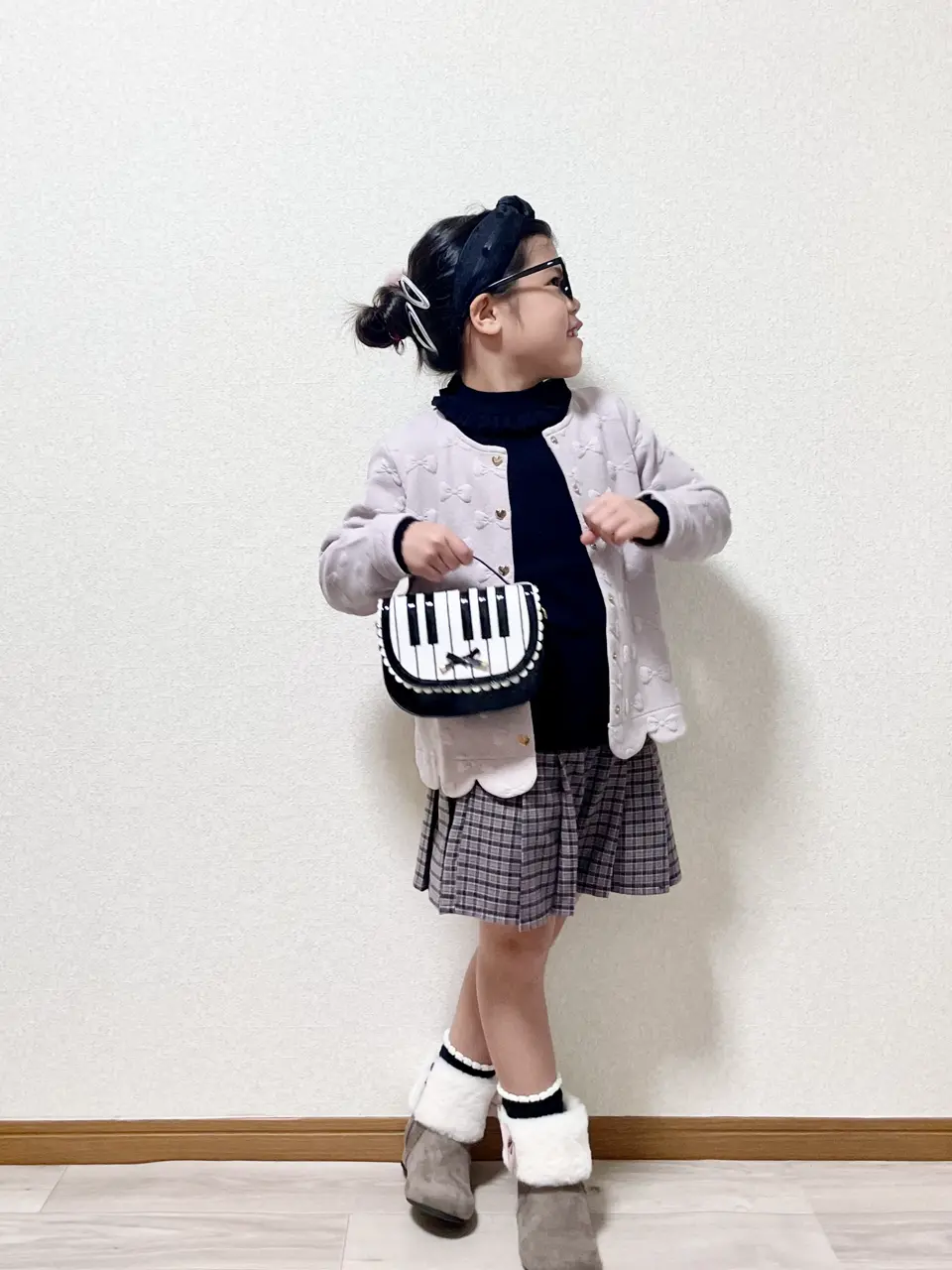 ANY MIKA コーディネート画像