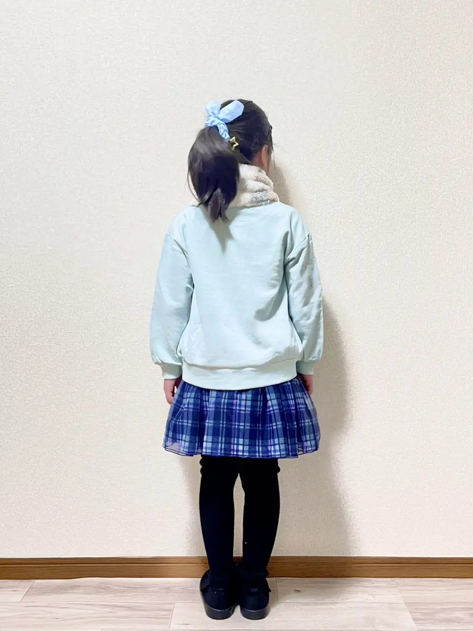 ANY MIKA コーディネート画像