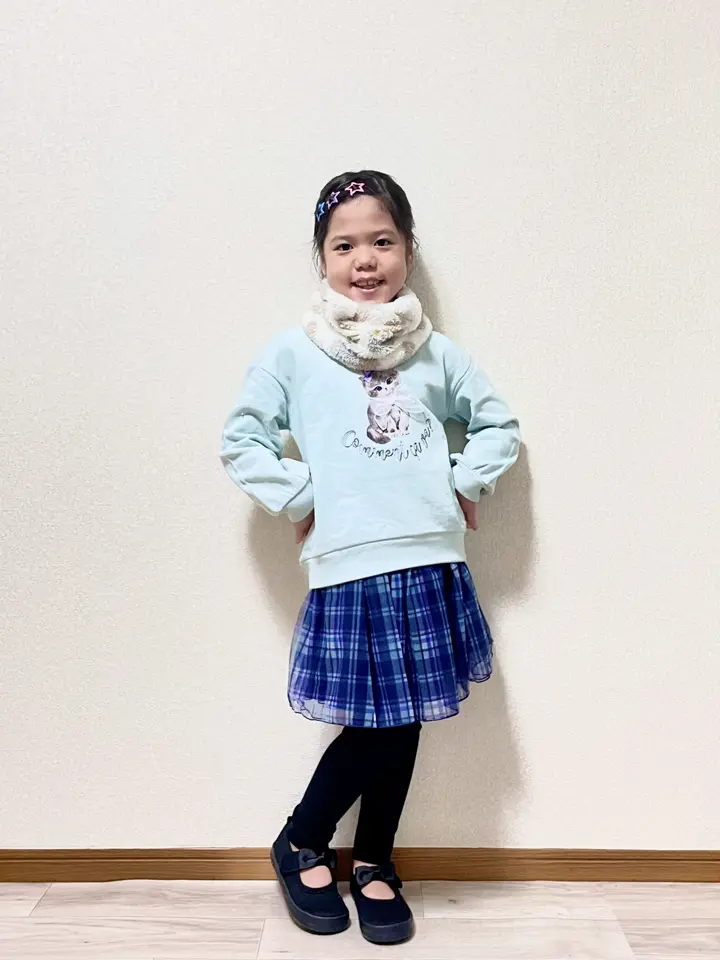 ANY MIKA コーディネート画像