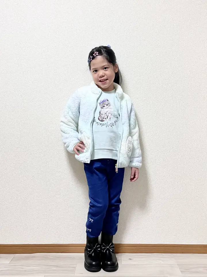 ANY MIKA コーディネート画像