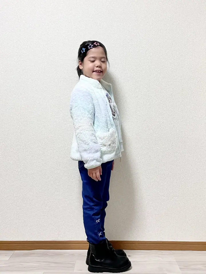 ANY MIKA コーディネート画像