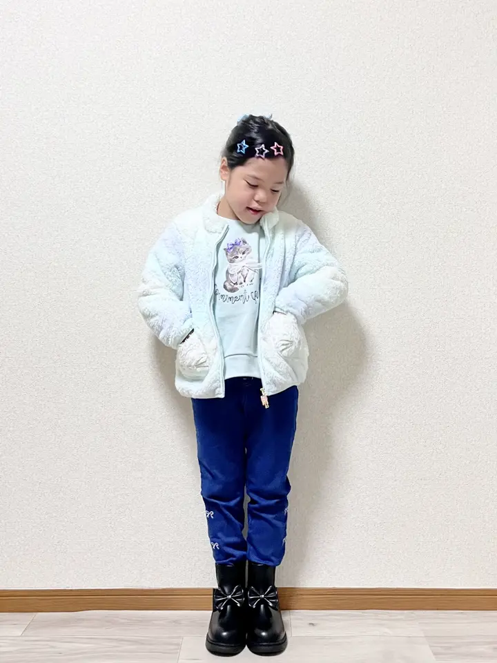 ANY MIKA コーディネート画像