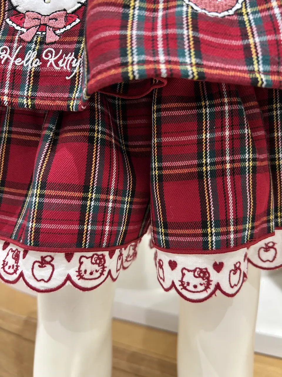 ANY 岡田 コーディネート画像