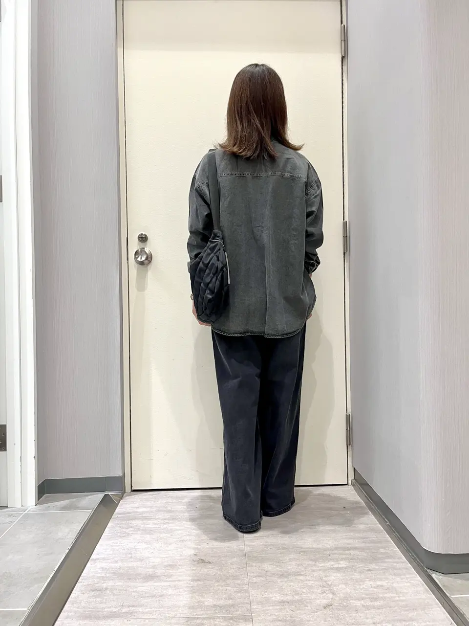 ANY 金井 コーディネート画像