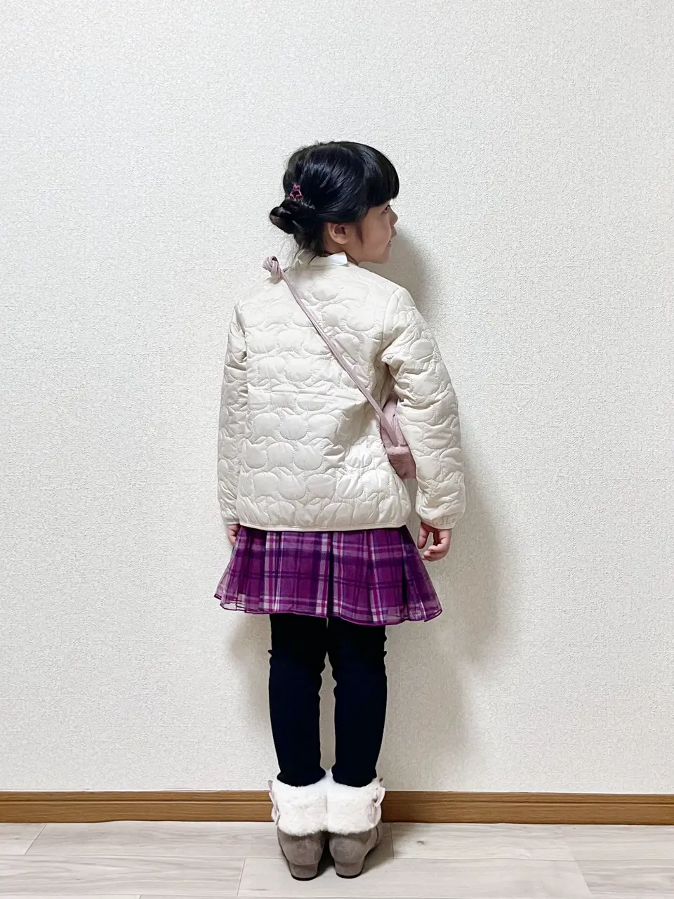 ANY MIKA コーディネート画像